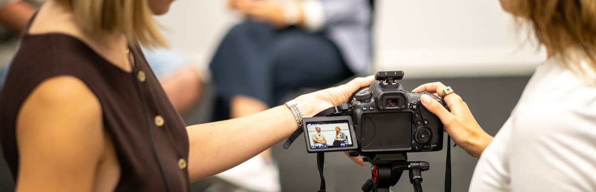 Headerbild Fachausweis Multimedia Content Creator